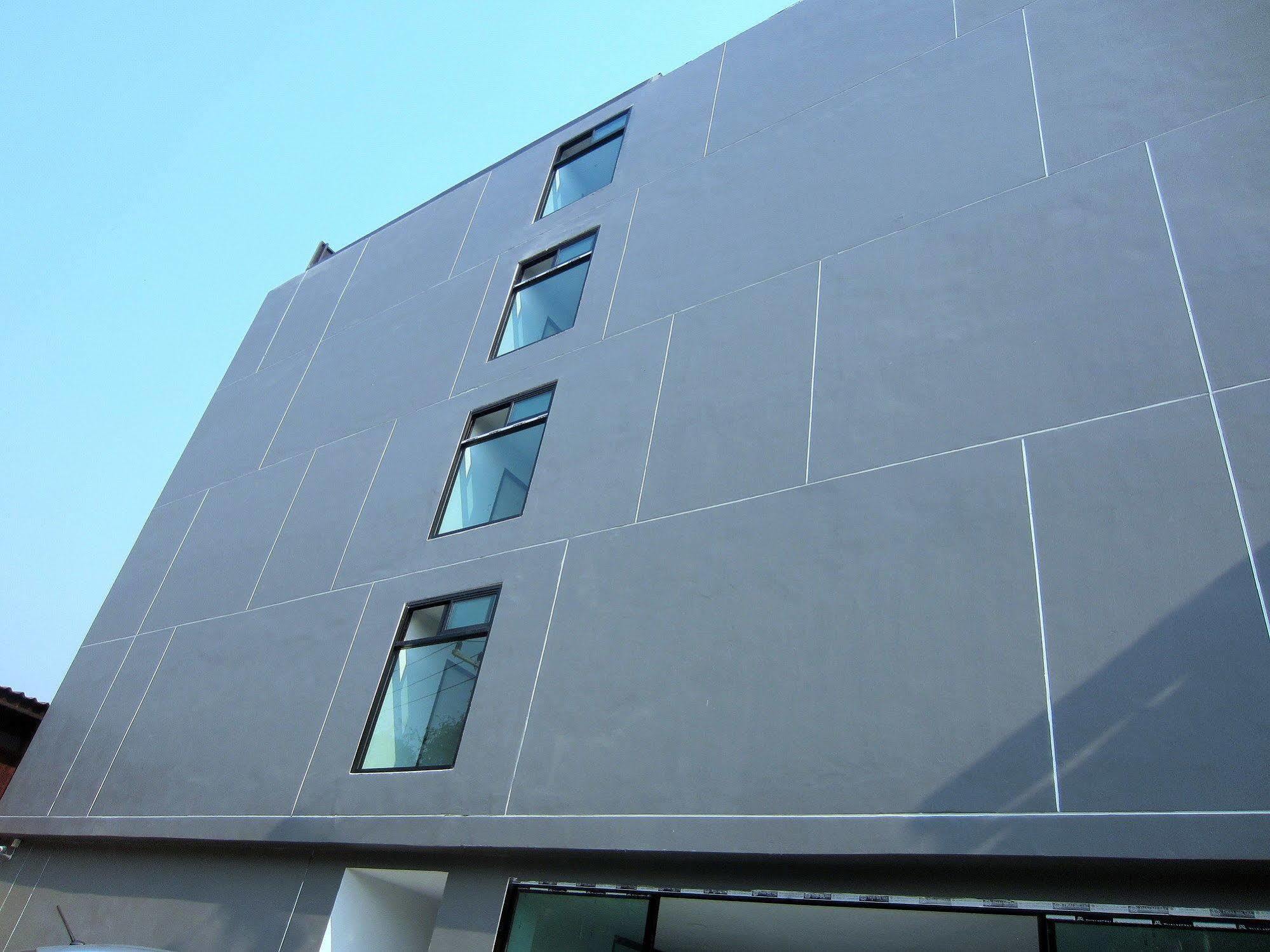 The Luna Compass Chiang Mai Exterior foto